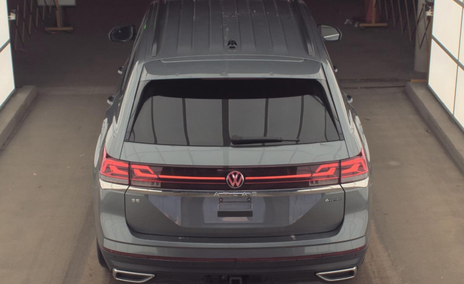 2025 Volkswagen Atlas 2.0T SE w/Technology, 39832, Photo