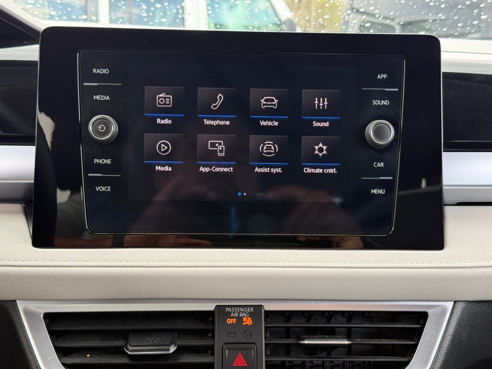 2025 Volkswagen Taos 1.5T SE, 39798, Photo