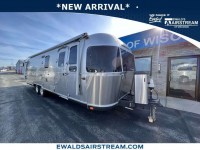Used, 2016 AIRSTREAM CLASSIC 30RB, Silver, AP54926-1