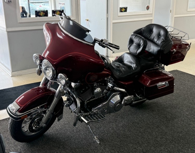 2002 Harley Davidson FLHTCI