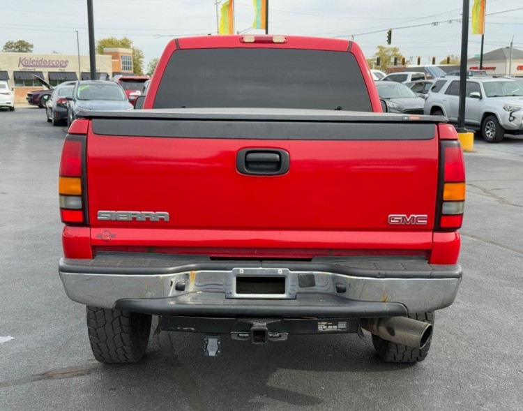 2005 GMC Sierra 2500HD 38630A