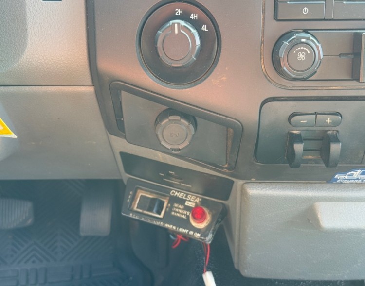 2014 Ford F-550 Chassis