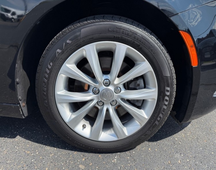 2015 Chrysler 200