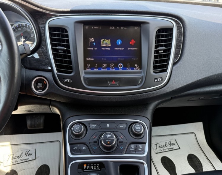 2015 Chrysler 200