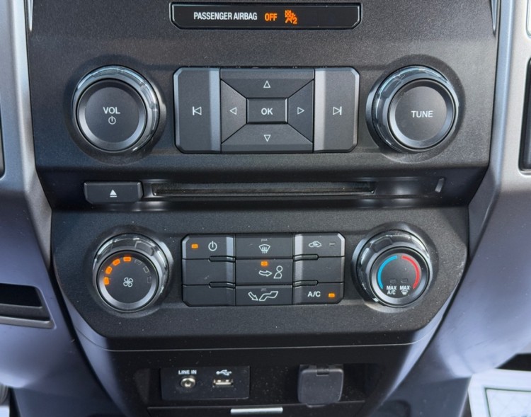 2015 Ford F-150 38209X
