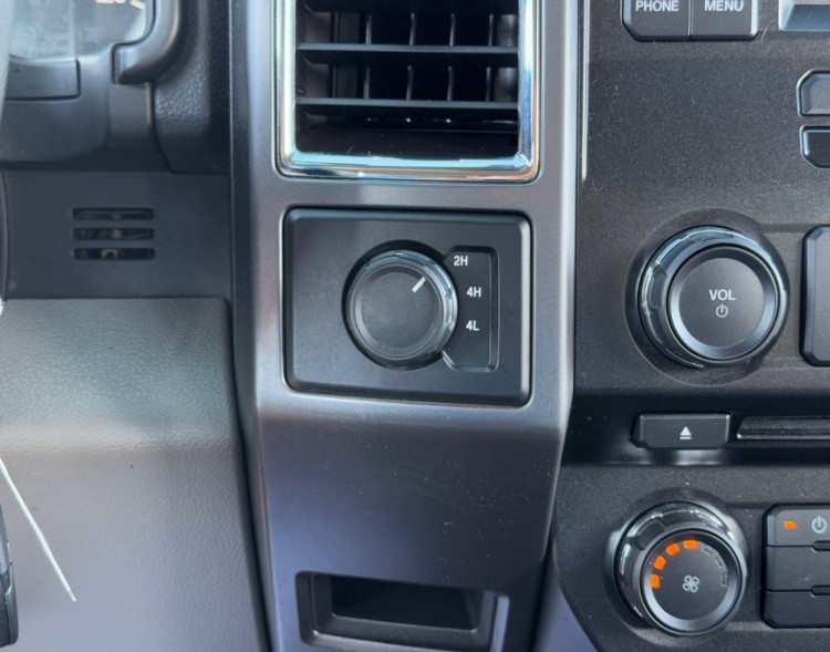 2015 Ford F-150 38209X
