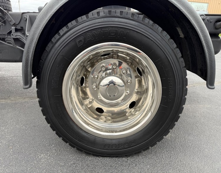 2017 Ford F-550 Chassis