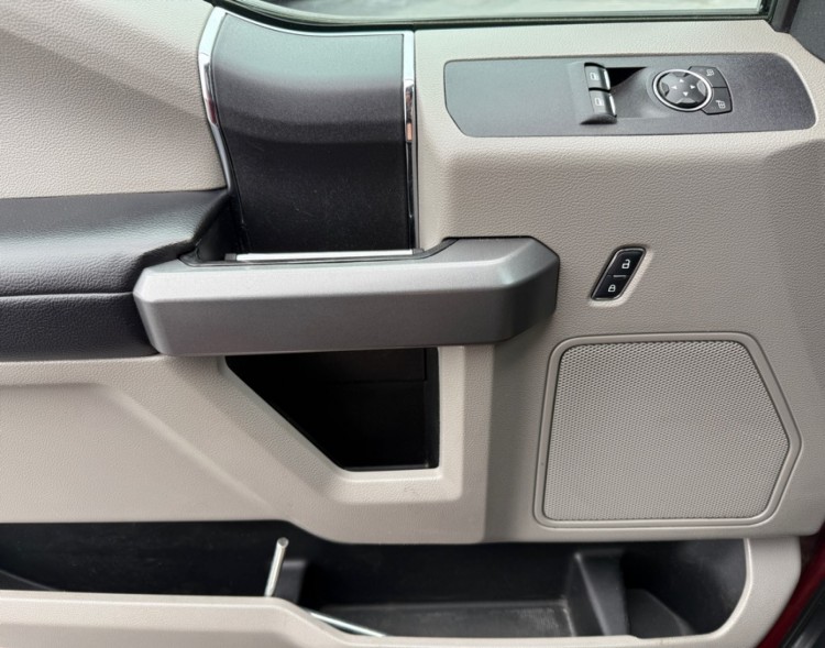 2017 Ford F-550 Chassis