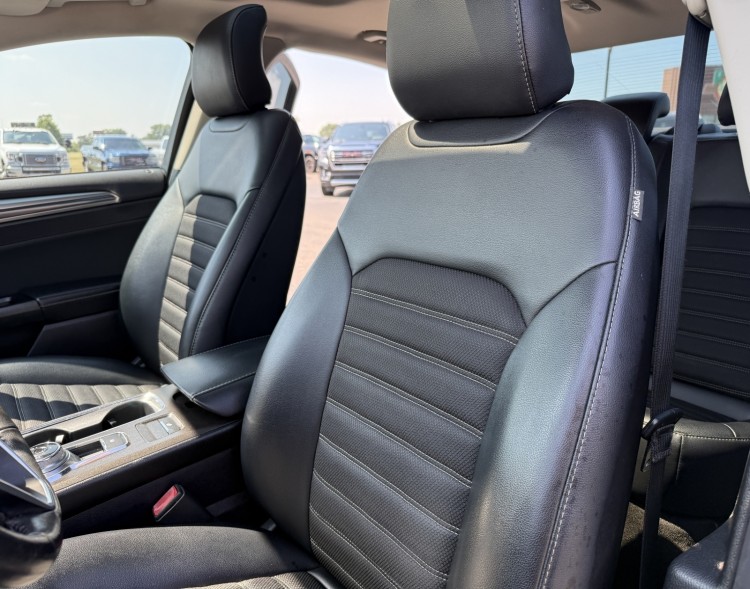 2017 Ford Fusion 38649