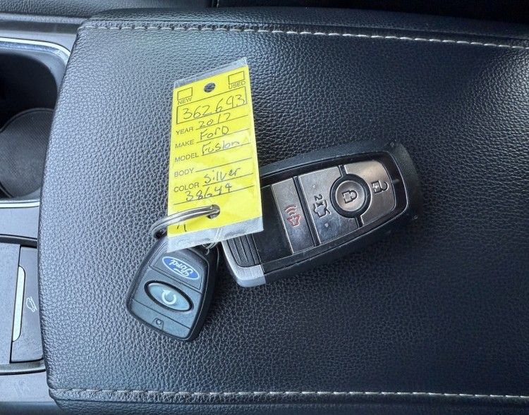 2017 Ford Fusion 38649