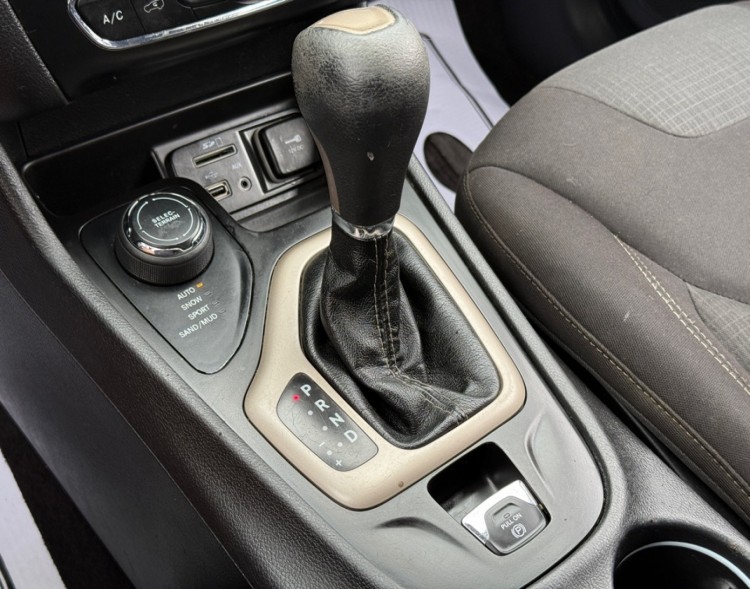 2017 Jeep Cherokee