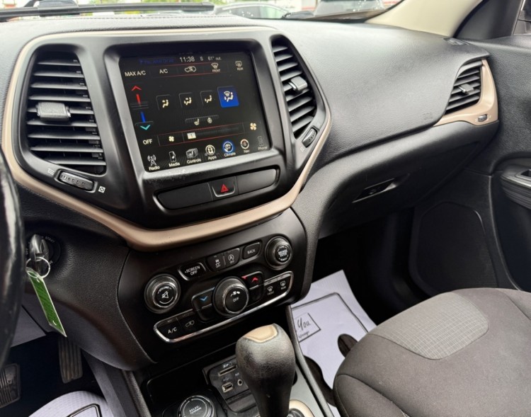 2017 Jeep Cherokee