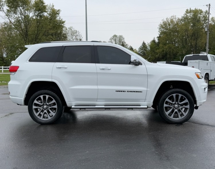 2017 Jeep Grand Cherokee 38907A