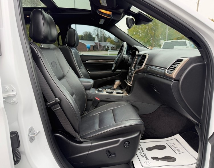 2017 Jeep Grand Cherokee 38907A