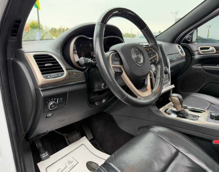 2017 Jeep Grand Cherokee 38907A