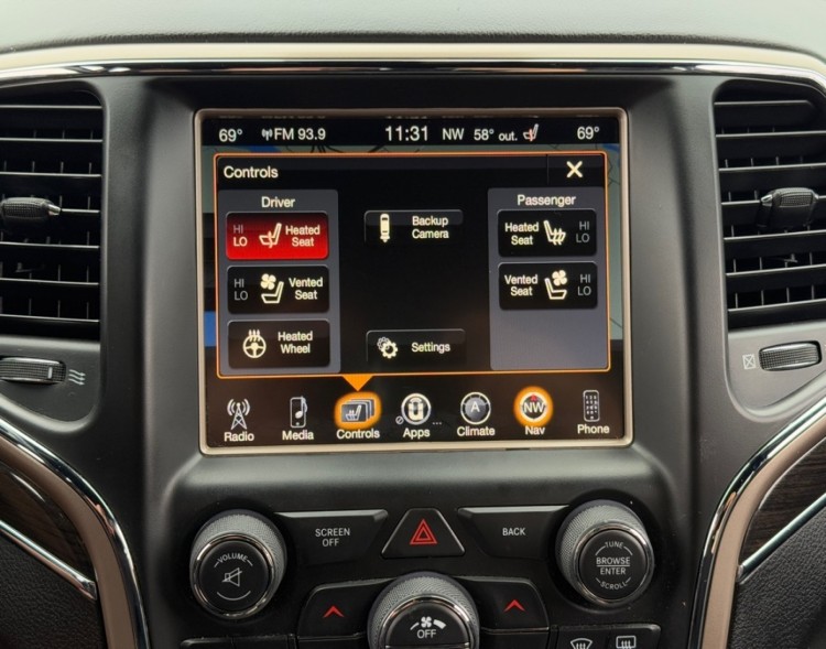 2017 Jeep Grand Cherokee 38907A