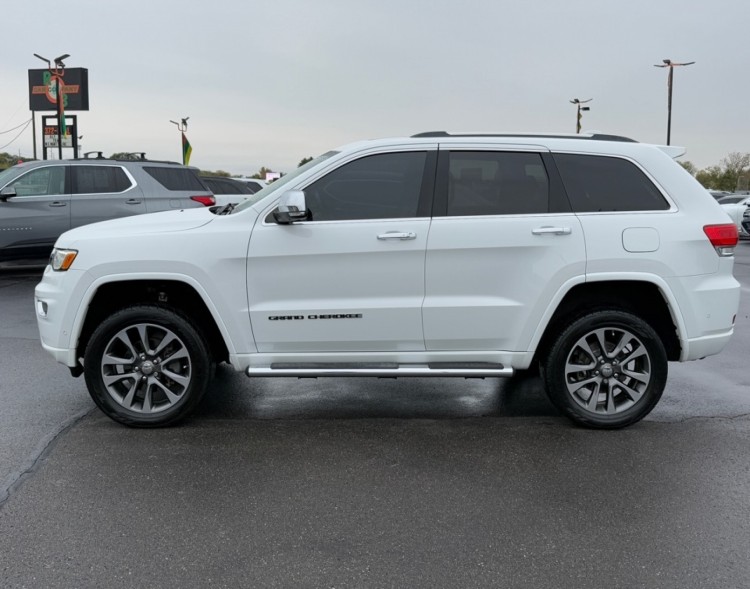 2017 Jeep Grand Cherokee 38907A