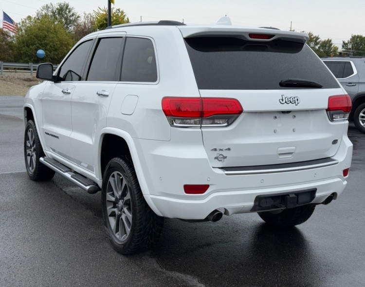 2017 Jeep Grand Cherokee 38907A