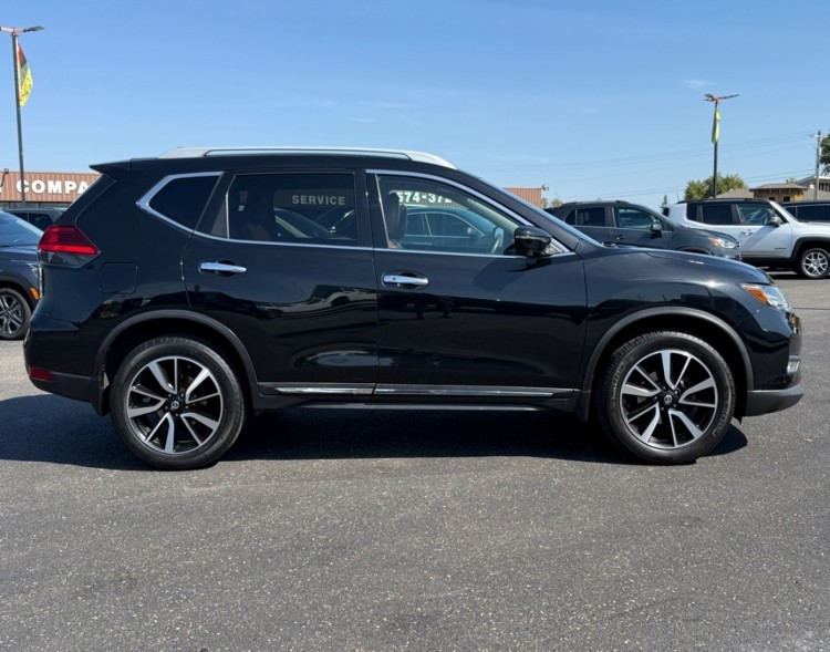 2017 Nissan Rogue 38909