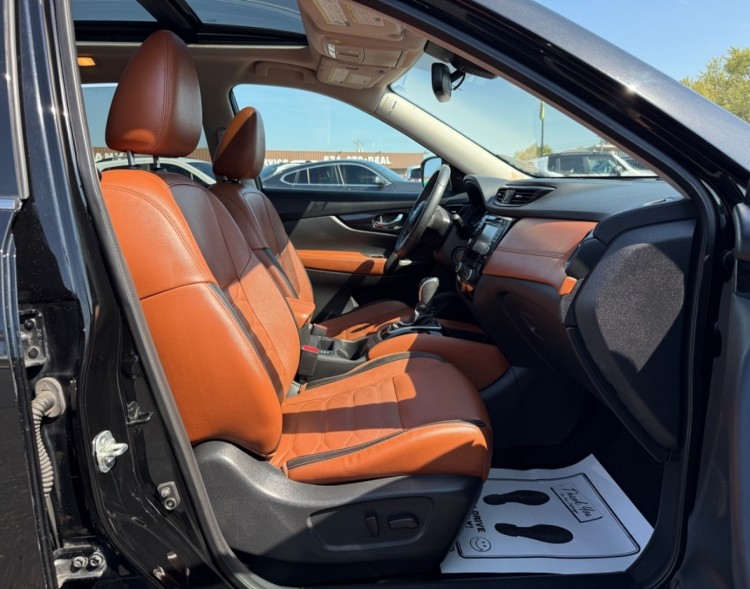 2017 Nissan Rogue 38909