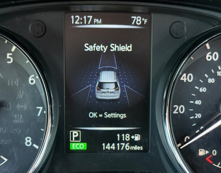 2017 Nissan Rogue 38909