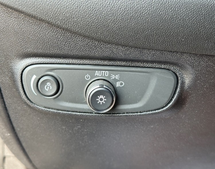 2018 Chevrolet Equinox 39121A