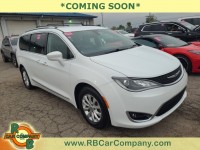 Used, 2018 Chrysler Pacifica Touring L, White, 36085-1