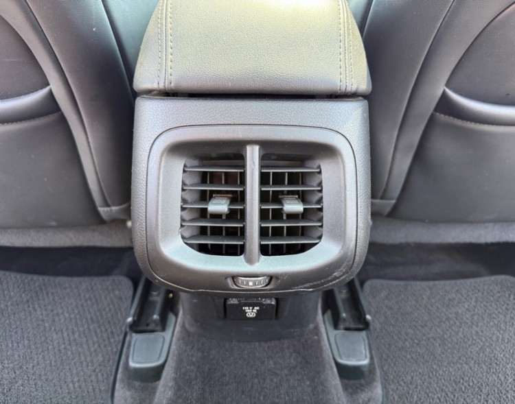 2018 Jeep Cherokee 38617