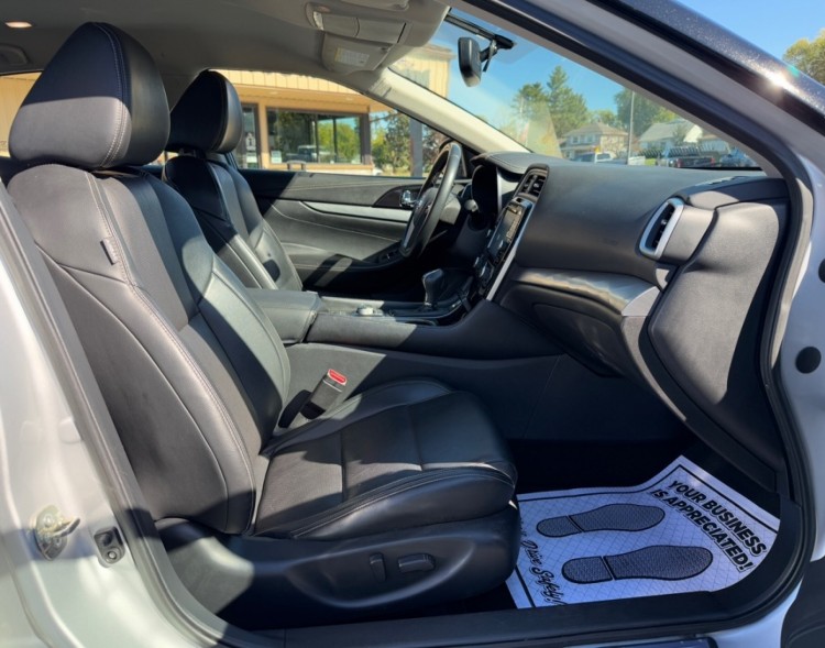 2018 Nissan Maxima