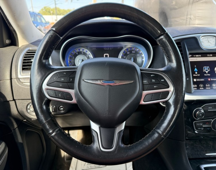 2019 Chrysler 300