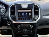 2019 Chrysler 300