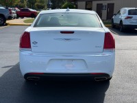 2019 Chrysler 300