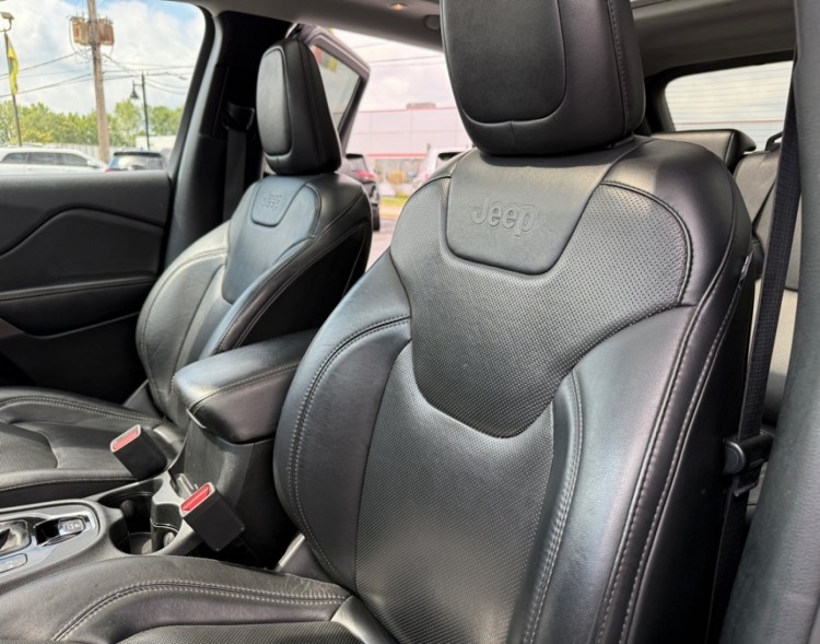 2019 Jeep Cherokee