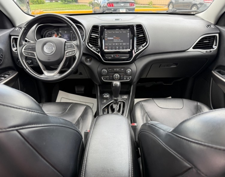 2019 Jeep Cherokee