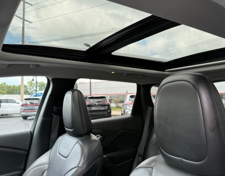 2019 Jeep Cherokee