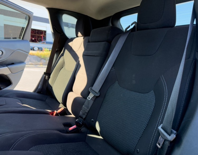 2019 Jeep Cherokee 38969