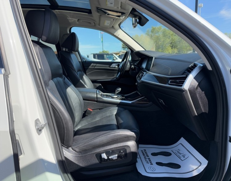 2020 BMW X7 38998