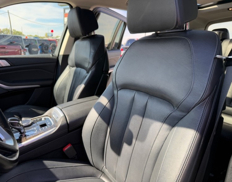 2020 BMW X7 38998