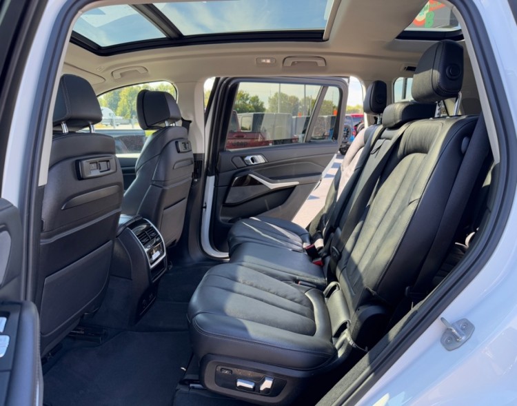 2020 BMW X7 38998