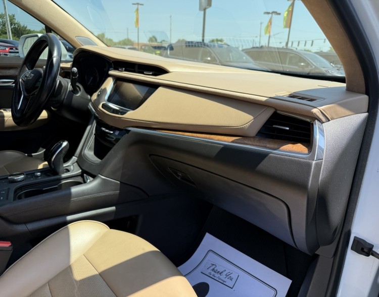 2020 Cadillac XT5 38627A