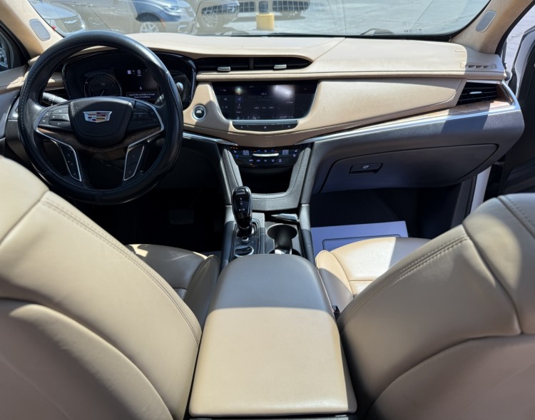 2020 Cadillac XT5 38627A
