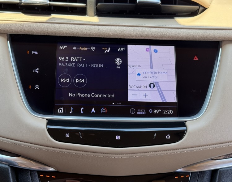 2020 Cadillac XT5 38627A