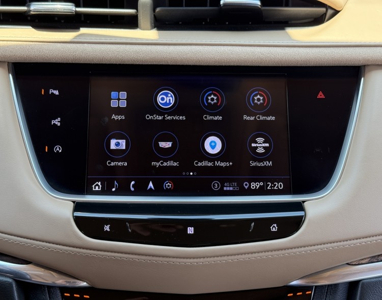 2020 Cadillac XT5 38627A