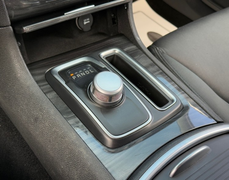 2020 Chrysler 300