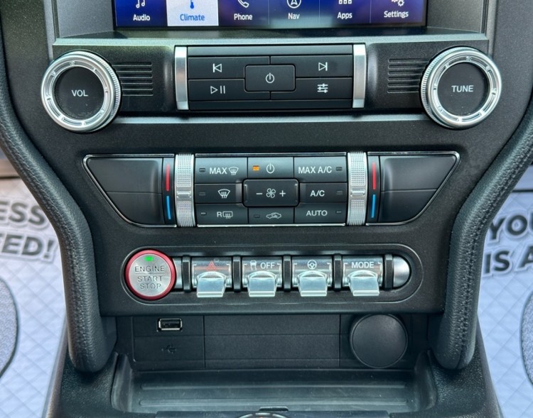 2020 Ford Mustang 38877A