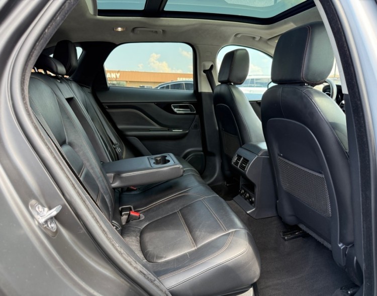 2020 Jaguar F-PACE