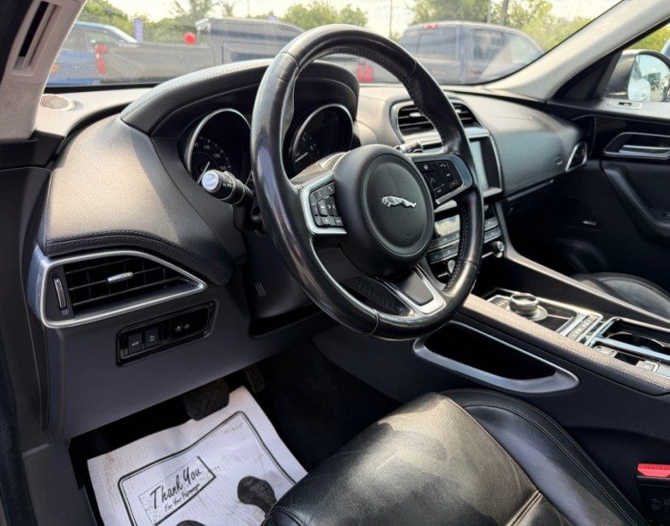 2020 Jaguar F-PACE