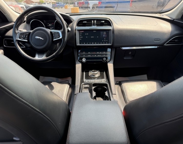 2020 Jaguar F-PACE