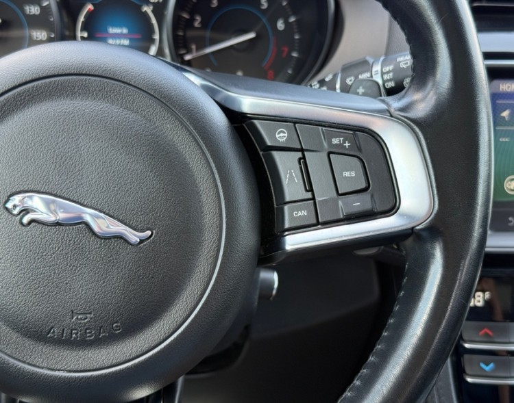 2020 Jaguar F-PACE