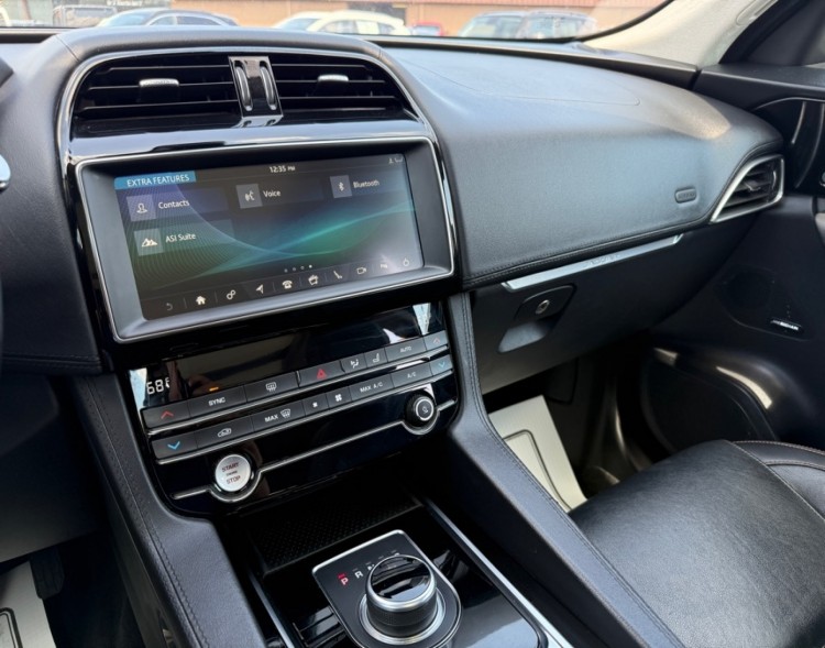 2020 Jaguar F-PACE